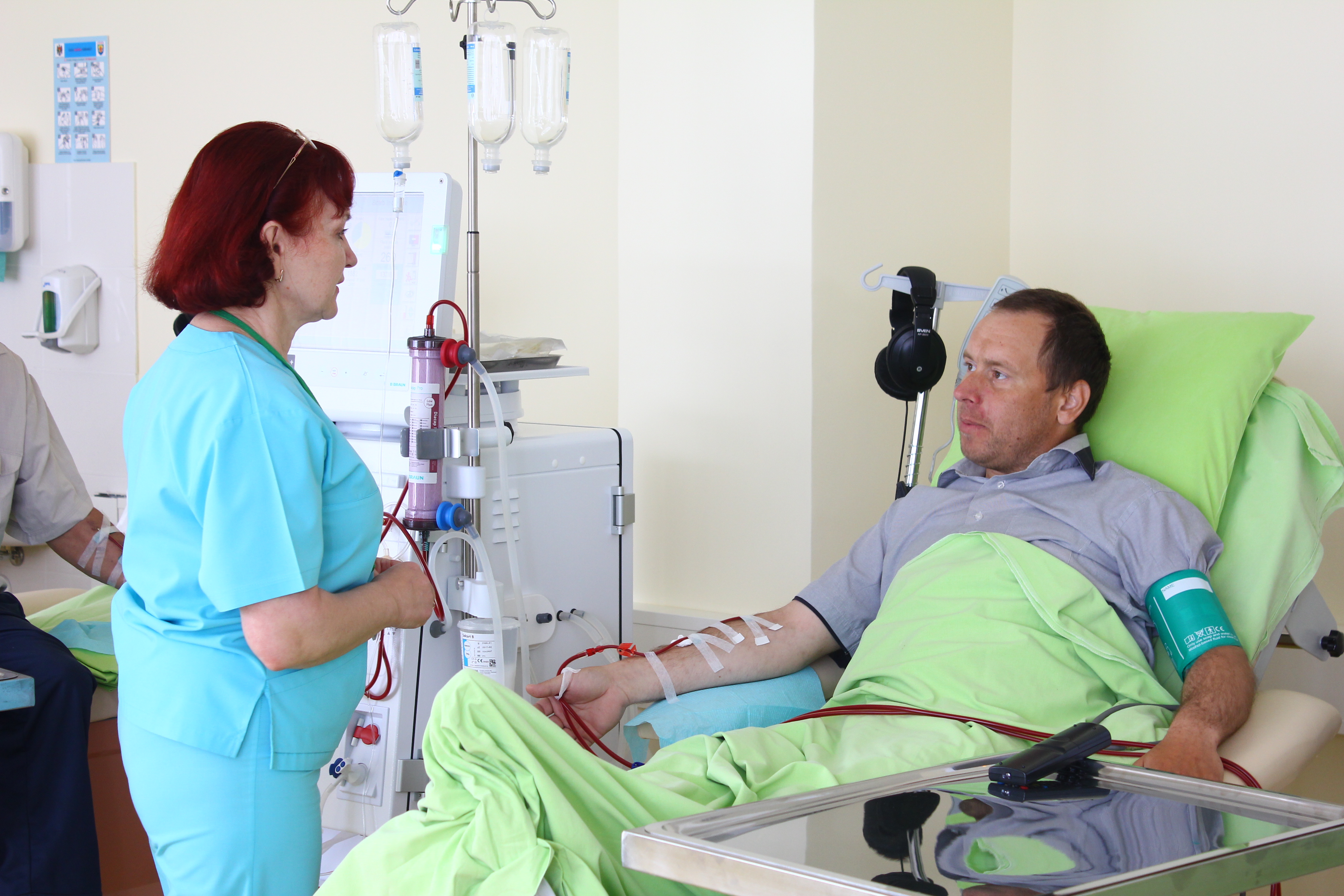 What are the causes of End Stage Kidney Disease?